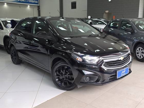 CHEVROLET ONIX 1.4 MPFI LT 8V FLEX 4P MANUAL CHEVROLET ONIX 1.4 MPFI LT 8V FLEX 4P MANUAL